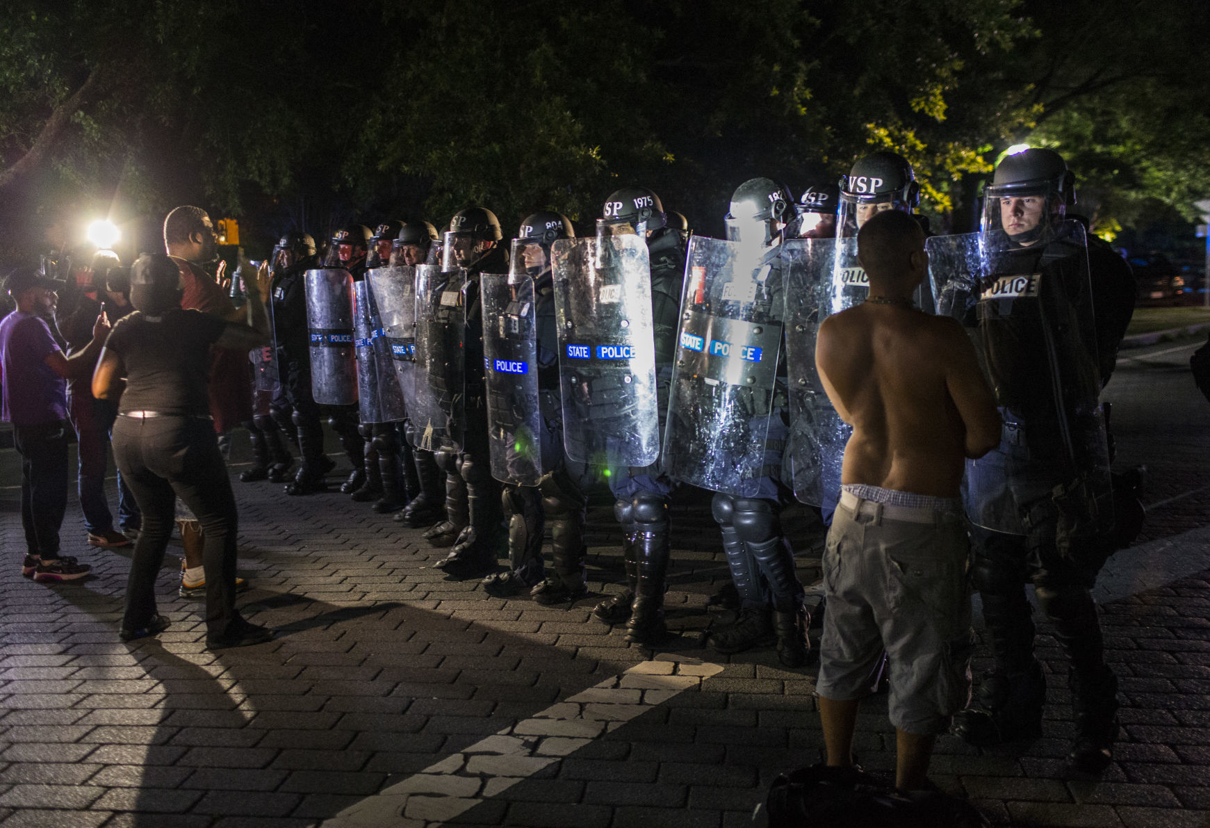 Protest at Lee Monument